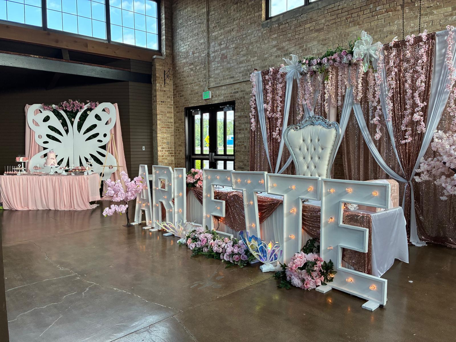 Arlette quinceañera marquee letters